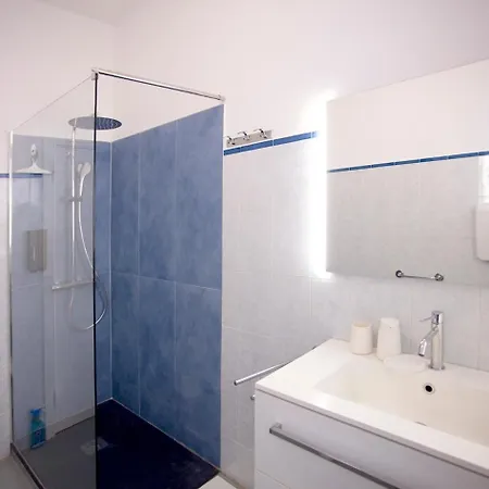 Large Near Giardini Margherita * Bologna