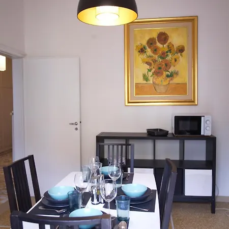 Large Near Giardini Margherita *